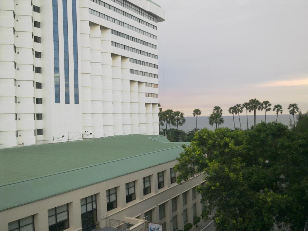Neo Condo อพาร์ตเมนต์สองห้องนอน Pattaya Luaran gambar